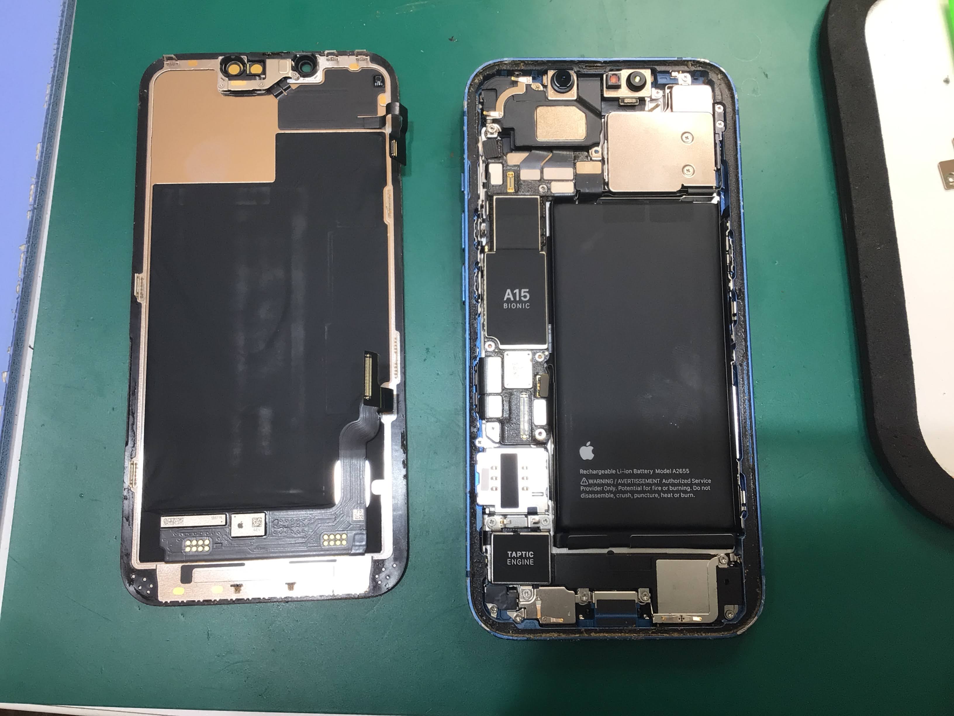 iPhone13バッテリー修理　データをそのまま・最短即日修理のスマホ修理工房イーアス高尾店にご相談下さい！